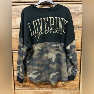 VS PINK CAMO PULLOVER